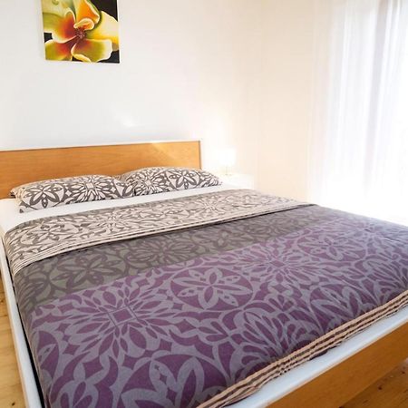 Apartment Nives Umag Exteriör bild